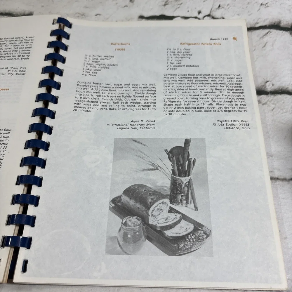 Beta Sigma Phi Golden Anniversary Cookbook 50 year 1980 1981